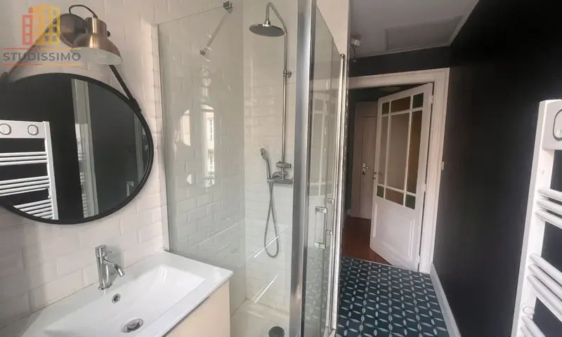 Studio 33m² Bordeaux centre - Balcon, proche hôpital Saint-André - Photo 3