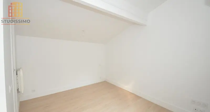 Studio 17m² Bordeaux 33800 - Rénové, sur cour - Photo 1