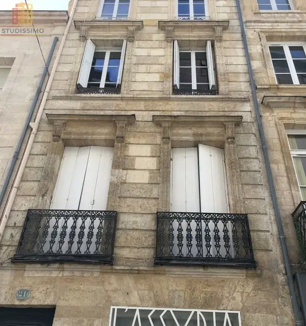 Studio 27m² Bordeaux centre - Cuisine séparée - Photo 2