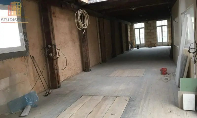Studio 110m² Blaye centre - Vue citadelle et port, à rénover - Photo 1