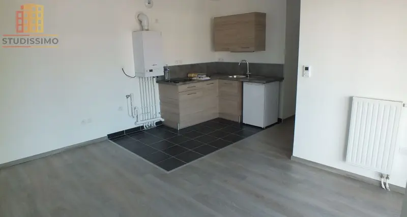 Studio 41m² Neuville-en-Ferrain - Balcon, parking privé - Photo 2