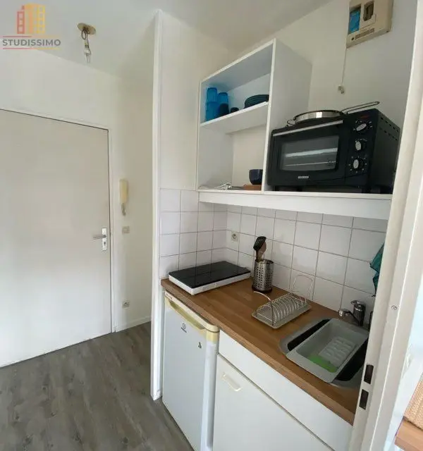 Studio 18m² Lille centre - Étage élevé, vue dégagée - Photo 1