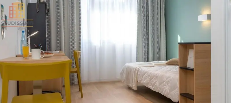 Studio 20m² Rennes centre - En résidence étudiante, loué - Photo 1