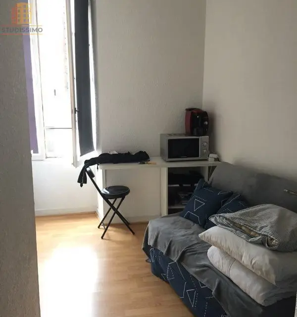 Studio 10m² Rennes centre - Étage élevé, DPE F - Photo 1