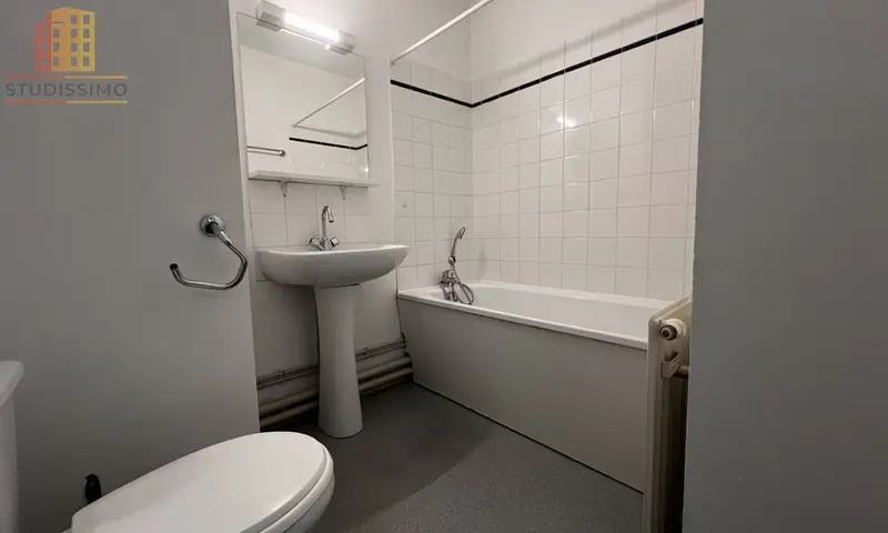 Studio 18m² Grenoble 38100 - Lumineux, 3e étage - Photo 2