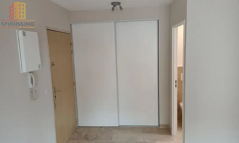 Studio 30m² Cogolin - lumineux, proche commodités - Photo 1