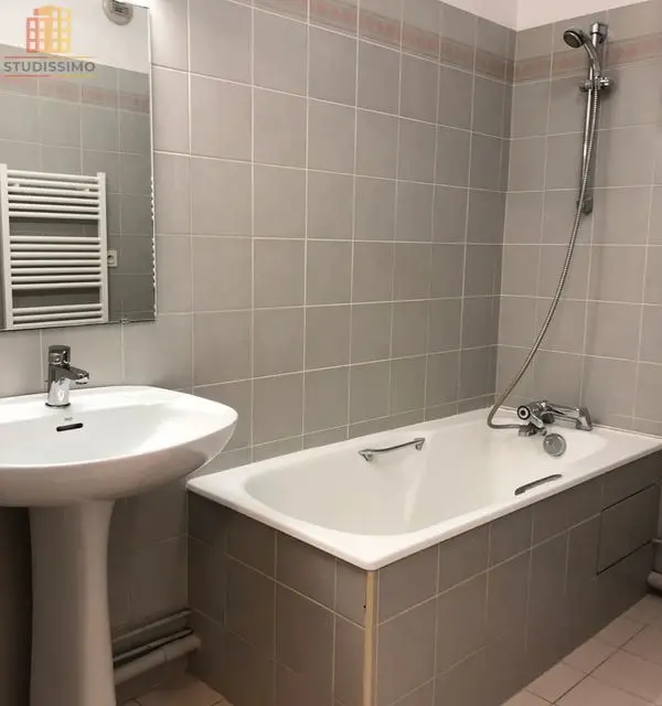 Studio 19m² Biarritz - Aucun caractère mentionné - Photo 1