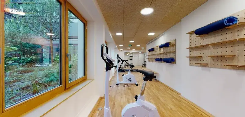Studio meublé 14m² Paris 17e - 5e étage, lumineux - Photo 1