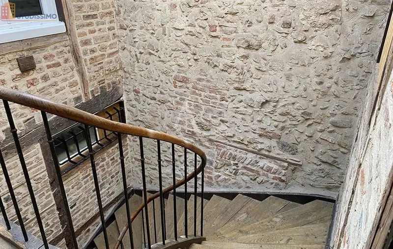 Studio meublé 14m² Bourg-en-Bresse - Meublé, 2e étage - Photo 1
