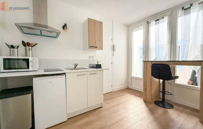 Studio meublé 14m² Bourg-en-Bresse - Meublé, DPE D - Photo 1