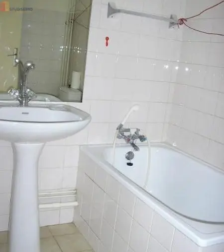 Studio meublé 17m² Nantua - Meublé, 1er étage - Photo 3