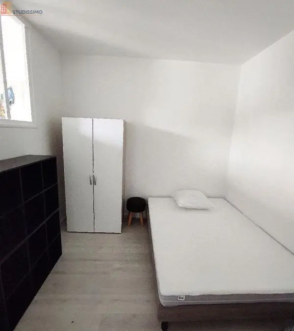 Studio meublé 29m² Bourg-en-Bresse - Meublé, 1er étage - Photo 2