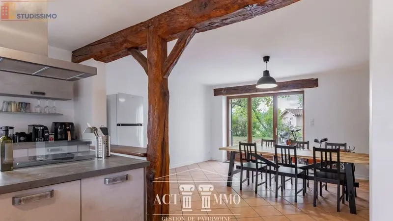 Studio 210m² Bourg-en-Bresse - Meublé, DPE D - Photo 4