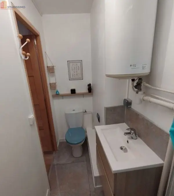 Studio 19m² Bourg-en-Bresse - Meublé, dernier étage - Photo 2