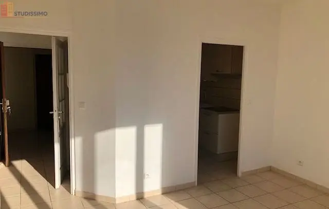 Studio 23m² Oyonnax 01100 - Photo 1