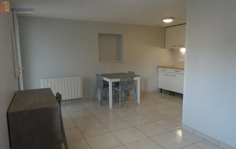 Studio meublé 19m² Bourg-en-Bresse - Meublé, DPE C - Photo 5