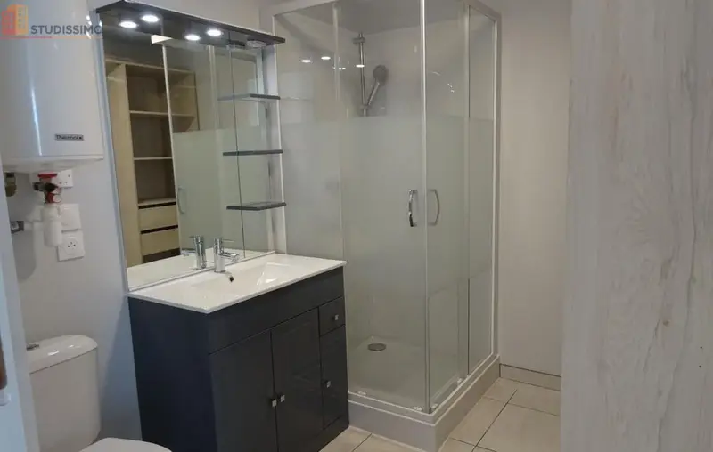 Studio meublé 19m² Bourg-en-Bresse - Meublé, DPE C - Photo 1