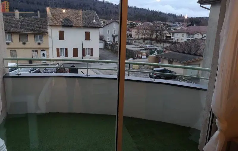 Studio meublé 32m² Bellignat - 2 grands balcons - Photo 6