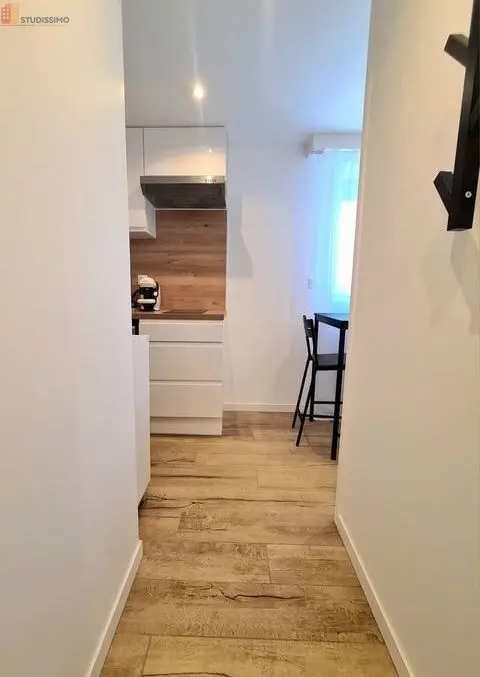 Studio meublé 17m² Cessy 01170 - Meublé, DPE C - Photo 5