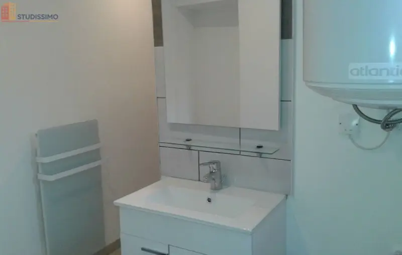 Studio meublé 20m² Saint-Quentin - Meublé, 1 pièce - Photo 1