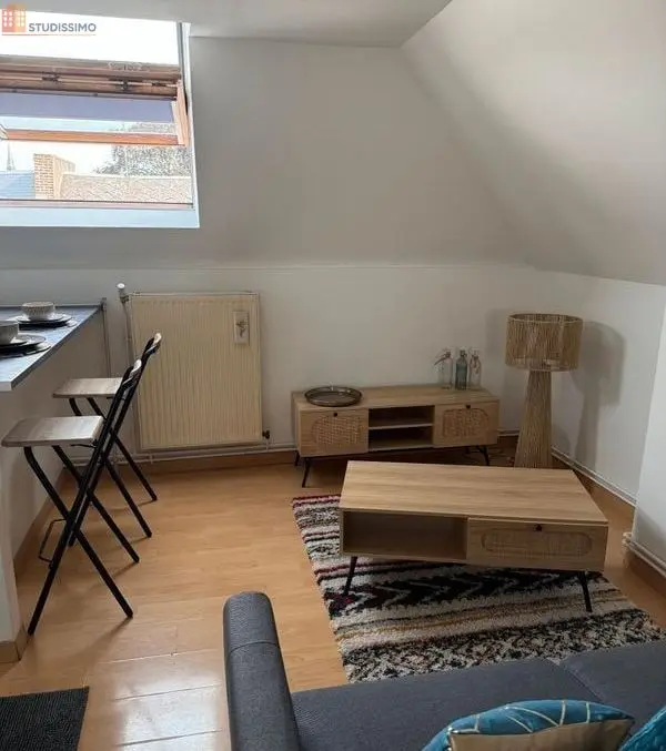Studio meublé 24m² Saint-Quentin - Meublé, 2e étage - Photo 2