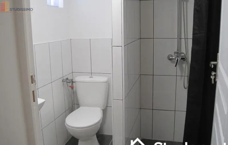 Studio meublé 9m² Saint-Quentin 02100 - Meublé - Photo 4