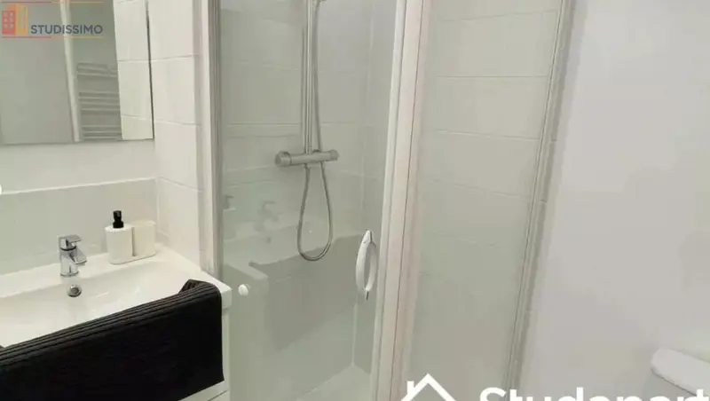 Studio 18m² Saint-Quentin - Meublé, DPE D - Photo 2