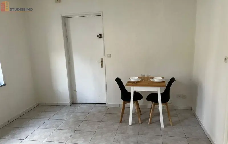 Studio meublé 27m² Saint-Quentin - Meublé, DPE D - Photo 1