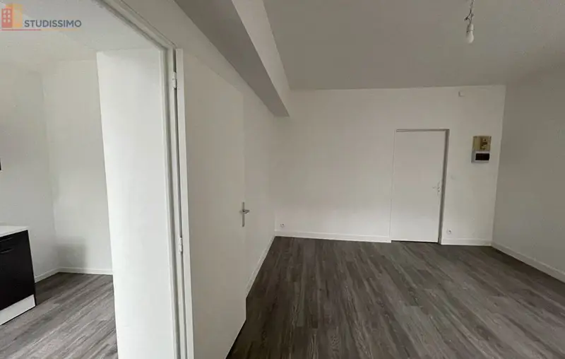 Studio 32m² Vervins 02140 - Photo 5