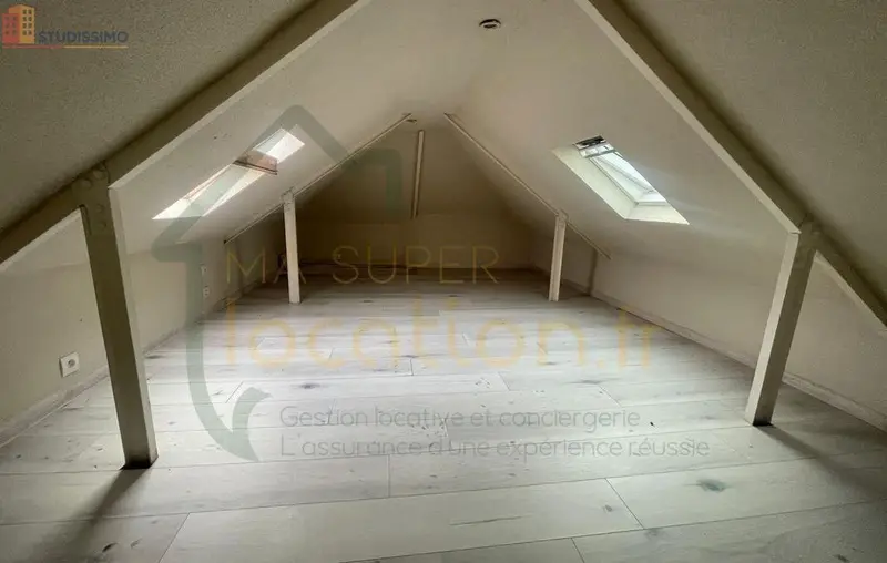 Studio 57m² Saint-Quentin 02100 - Photo 5