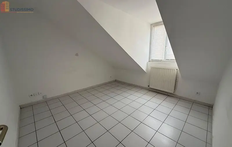 Studio 31m² La Fère 02800 - Étage élevé, DPE D - Photo 4