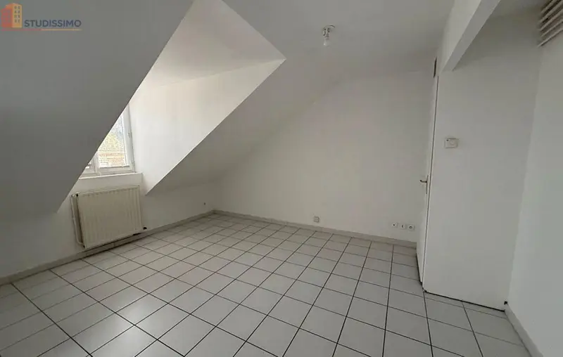 Studio 31m² La Fère 02800 - Étage élevé, DPE D - Photo 3