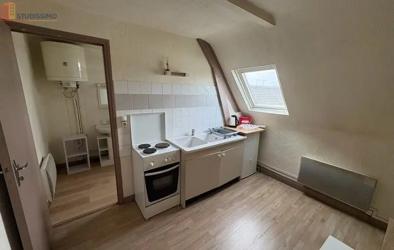 Studio meublé 25m² Saint-Quentin 02100 - Grand, meublé - Photo 2