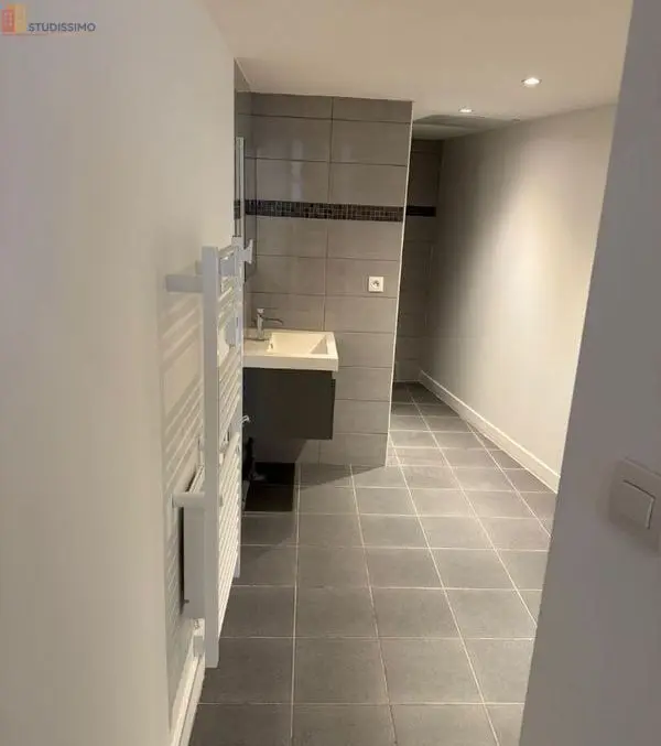Studio 37m² Saint-Quentin - Sans caractéristique mentionnée - Photo 10