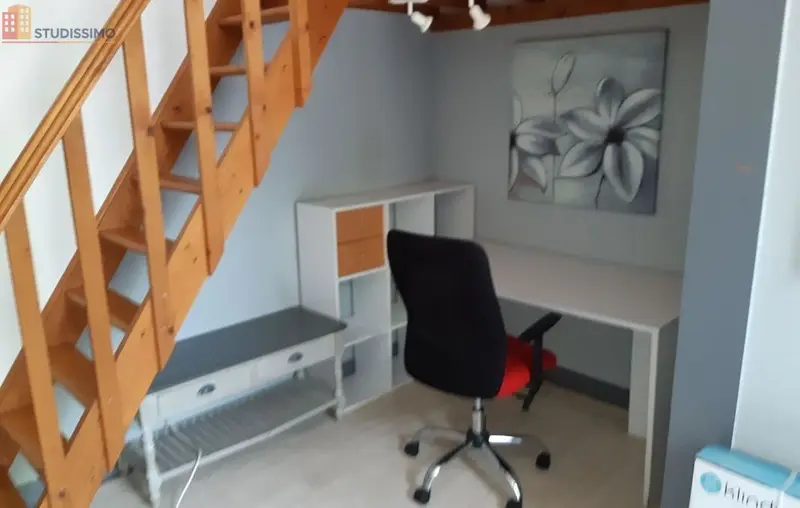 Studio meublé 20m² Laon 02000 - Meublé, ville haute - Photo 1