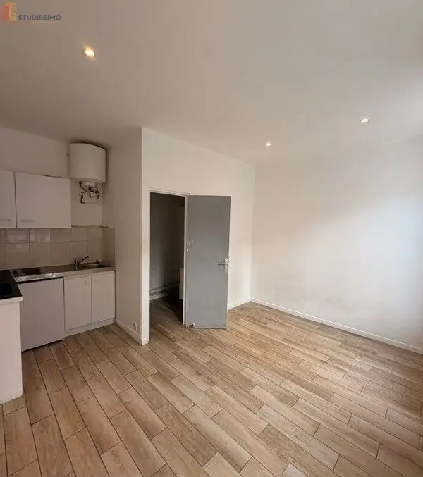 Studio 18m² Saint-Quentin 02100 - Quartier Saint-Martin - Photo 2