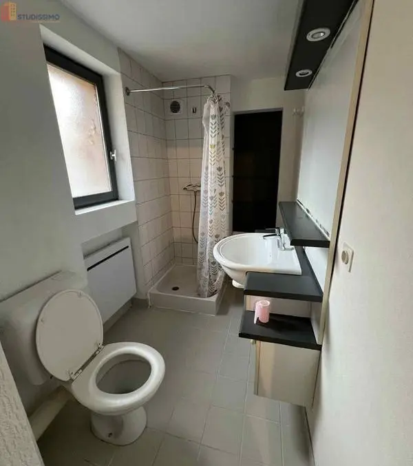 Studio 30m² Montluçon 03100 - Meublé, 1 pièce - Photo 2
