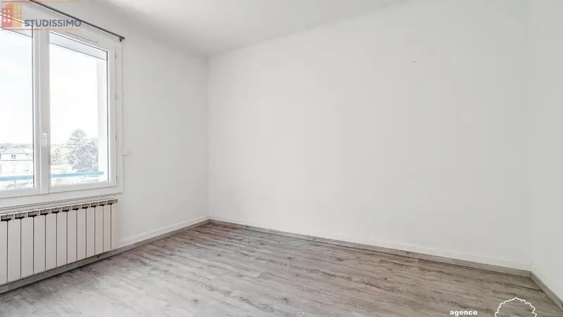 Studio 23m² Vichy - Étage 3, DPE D - Photo 4
