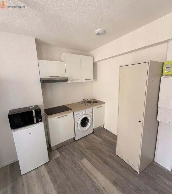 Studio meublé 21m² Montluçon - Meublé, DPE C - Photo 3