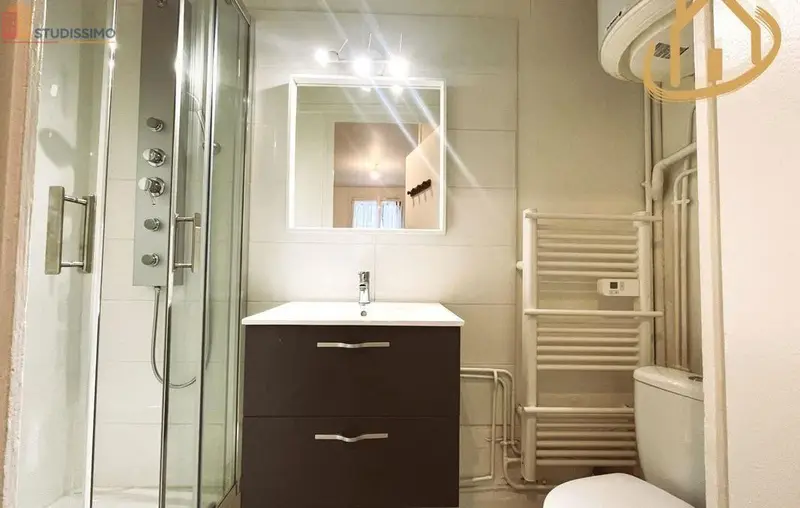 Studio 16m² Vichy - - Photo 2