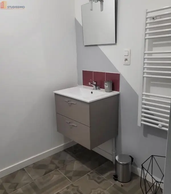 Studio meublé 18m² Vichy centre - Vieux Vichy, cosy - Photo 2
