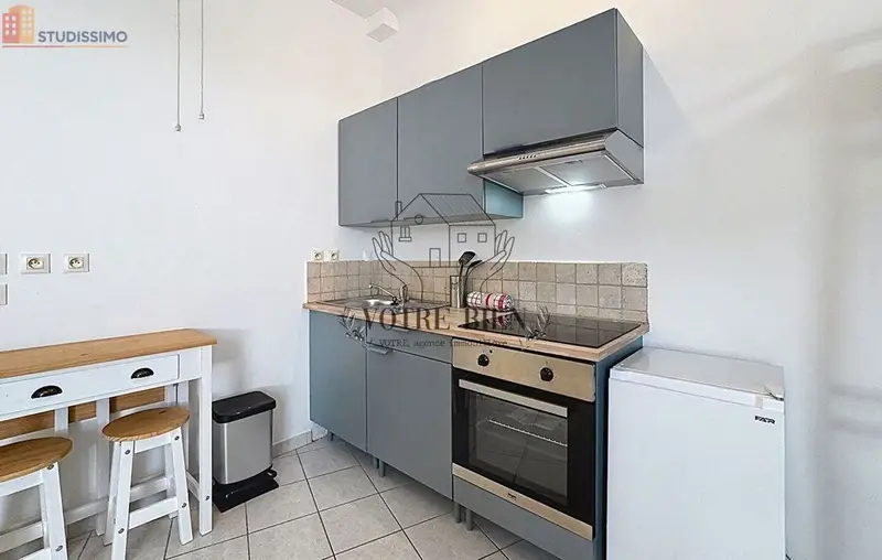 Studio meublé 24m² Manosque 04100 - Meublé, DPE C - Photo 2