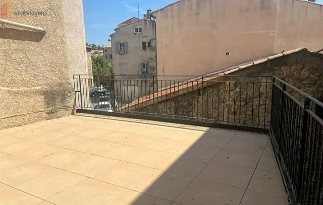 Studio 27m² Manosque 04100 - Photo 2