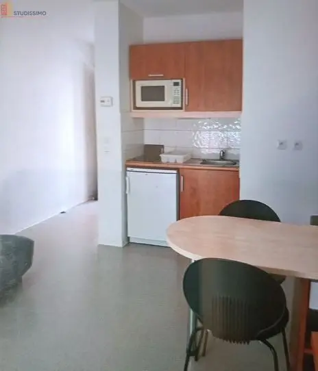 Studio meublé 21m² Digne-les-Bains - Meublé, 2e étage - Photo 2