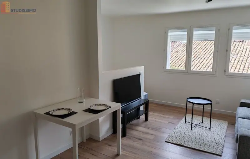 Studio meublé 30m² Digne-les-Bains - Entièrement rénové - Photo 4
