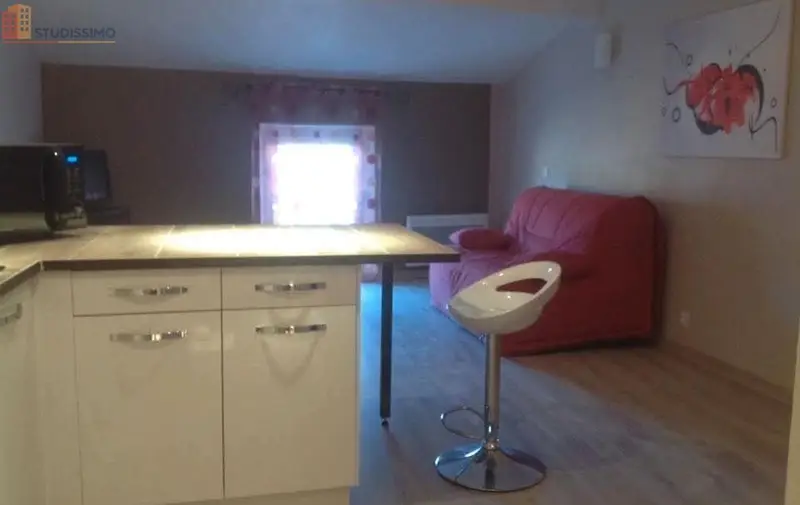 Studio meublé 30m² Oraison 04700 - Dernier étage, meublé - Photo 2
