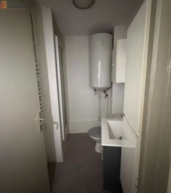 Studio meublé 20m² Gap centre - Meublé, dernier étage - Photo 2