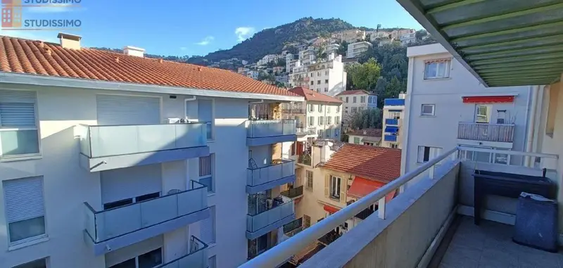 Studio meublé 24m² Nice 06300 - Dernier étage, lumineux - Photo 4