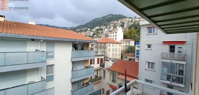 Studio meublé 24m² Nice 06300 - Dernier étage, lumineux - Photo 3