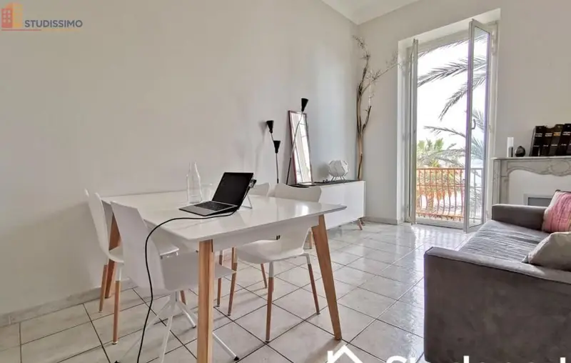 Studio meublé 10m² Nice 06200 - Meublé, lumineux - Photo 4